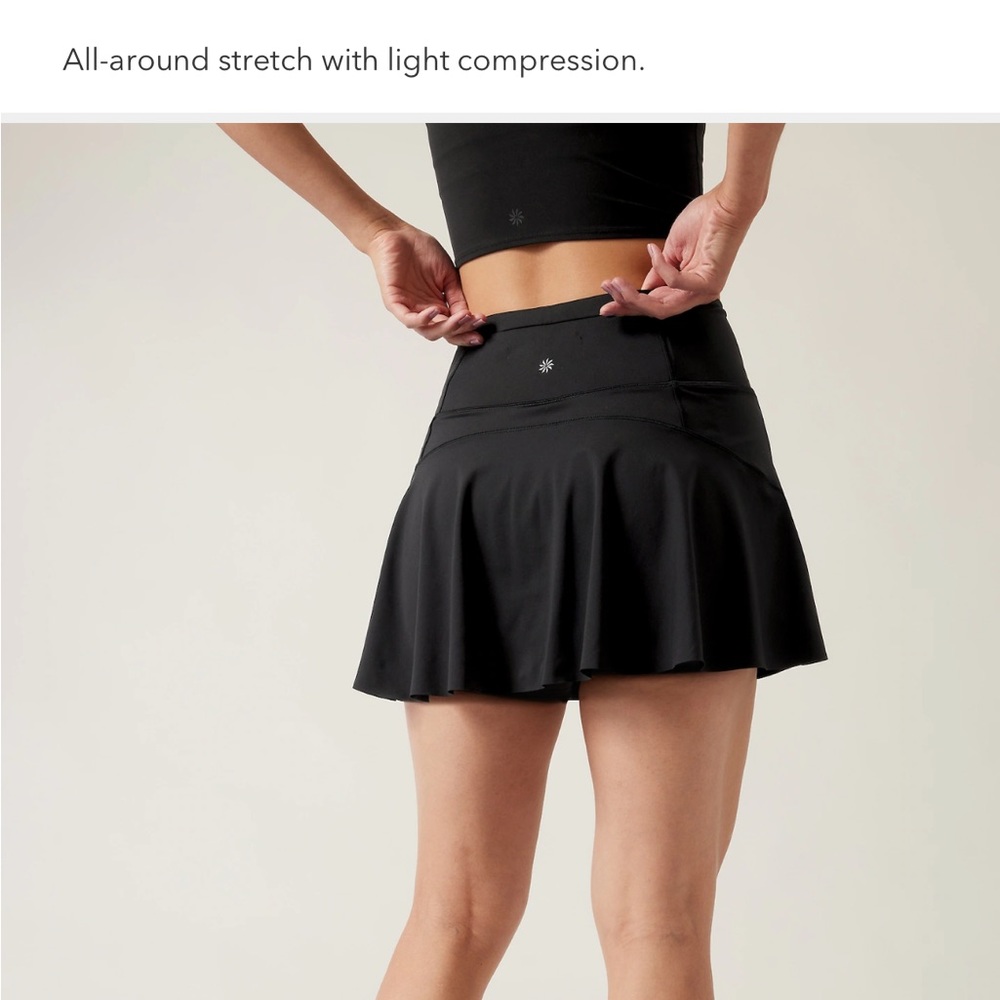 Navy blue Athleta tennis skort. Ace, 13.5 inches